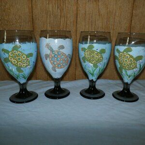 Set of  4  Hand Painted Water Goblet Drinking Glasses  with  Sea Turtles Design